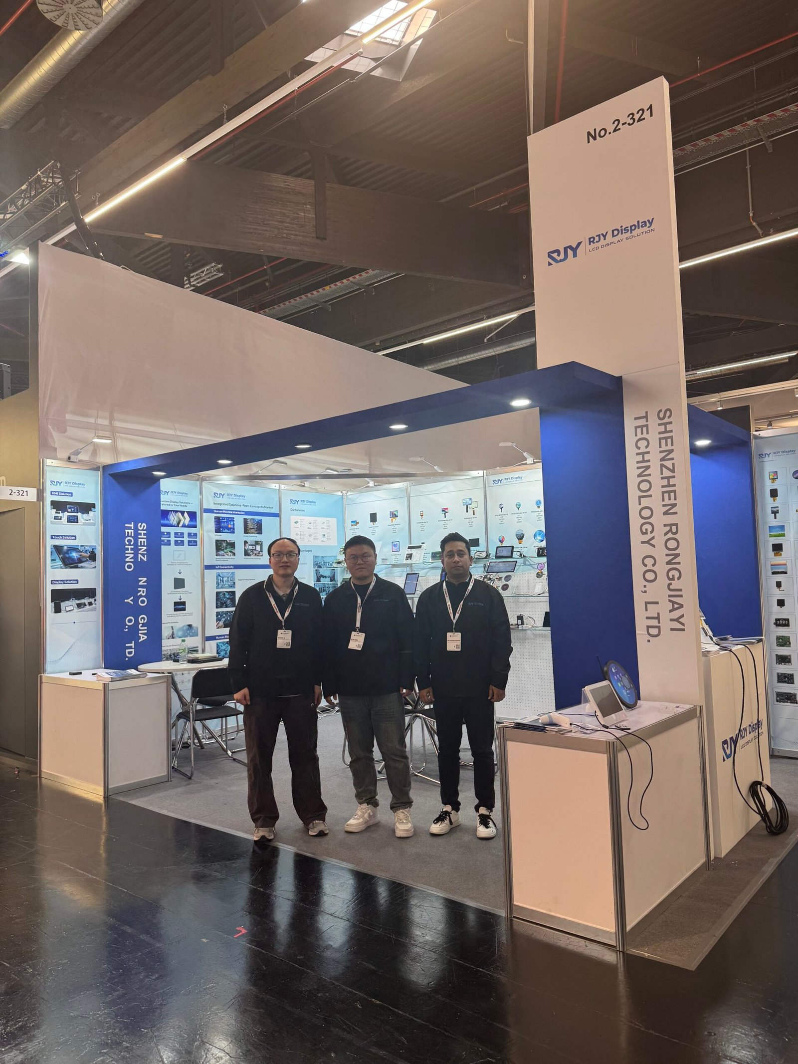 RJYディスプレイ、Embedded World 2026にてスマートアクセス、Eペーパー、高精度センサーソリューションにより産業用HMIを再定義 1 微信图片 20260319113422 74 641 scaled - RJY Display